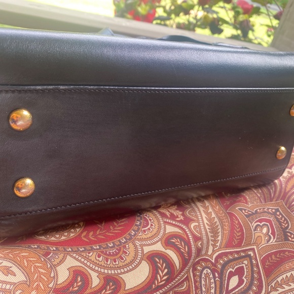 YVES SAINT LAURENT - Picture 3 of 7